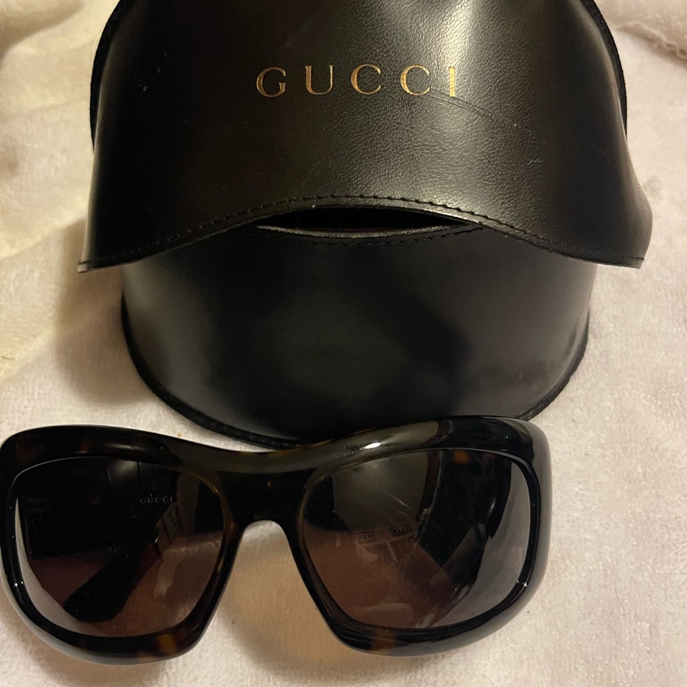 Gucci Black Sunglasses with Gold Logo